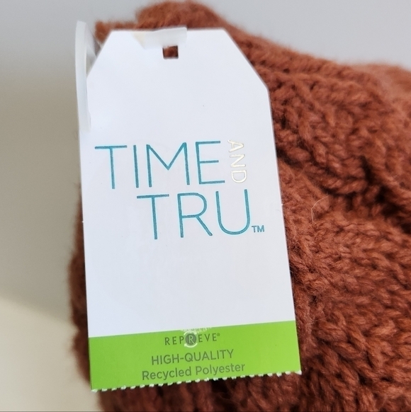 NWT Time and Tru Brown Cinnamon Spice Cable Knit Winter Beanie Hat - Picture 12 of 15